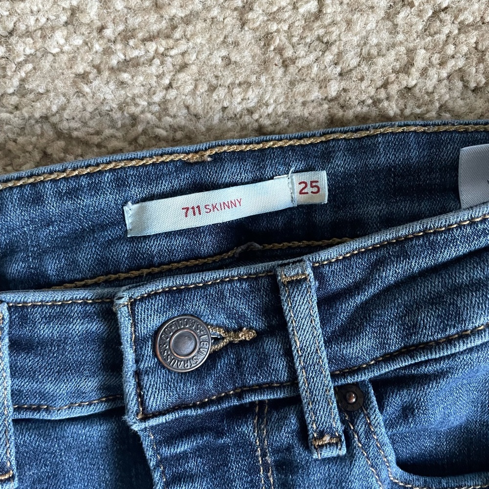 LEVI 711 Skinny jeans